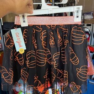 Cat & Jack Black Skirt with Orange Pumpkin Pattern